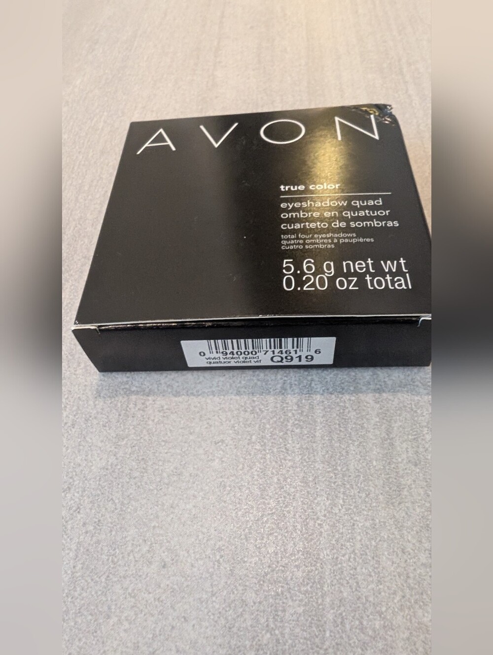 Avon True Color Eyeshadow Quad Palette - Purple & Blue Shades NIB - Picture 3 of 7